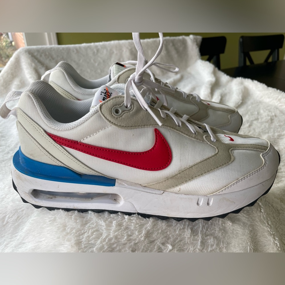 Nike Men's Air Max Dawn Red White and Blue Athletic Sneakers